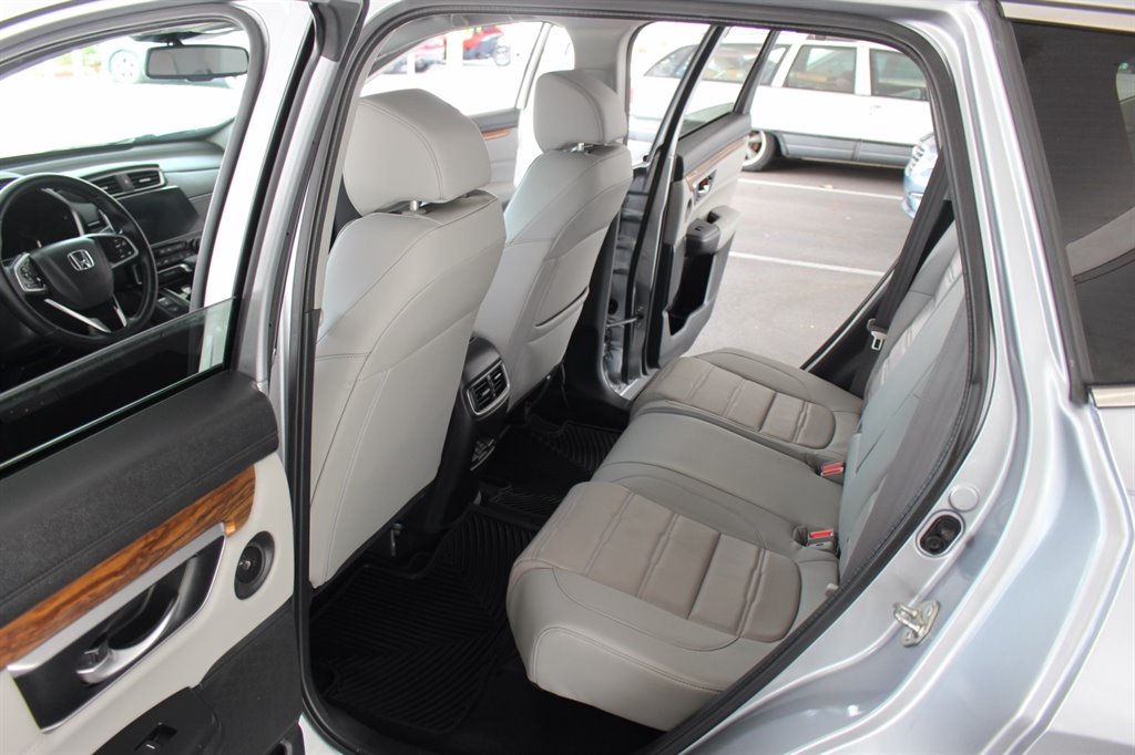 2017 Honda CR-V - $18,995