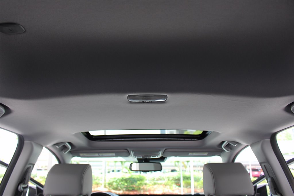 2017 Honda CR-V - $18,995