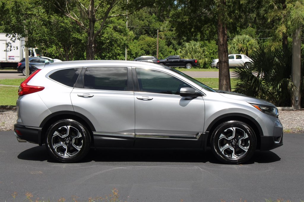 2017 Honda CR-V - $18,995