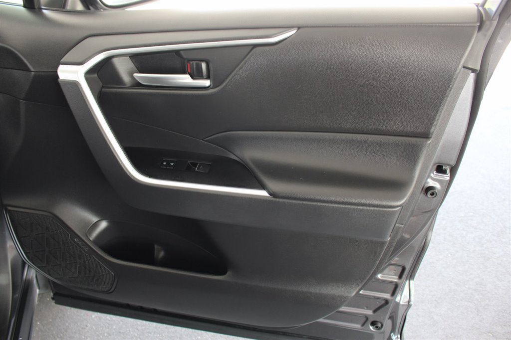 2023 Toyota RAV4 - $28,995