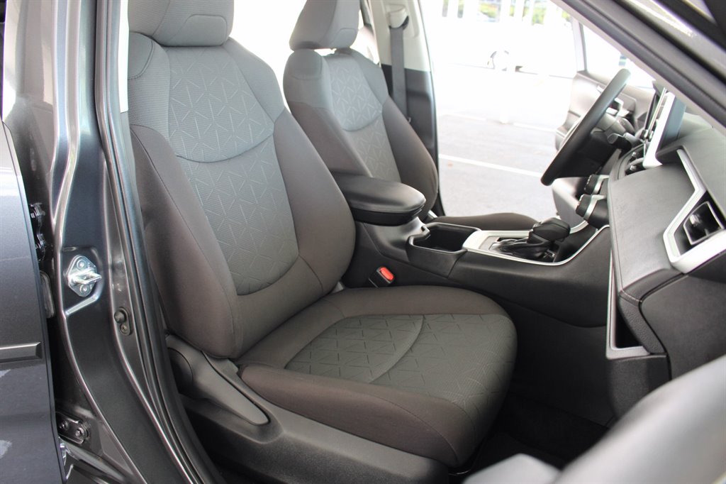 2023 Toyota RAV4 - $28,995