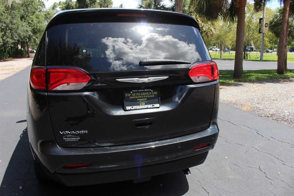 2022 Chrysler Voyager - $38,995