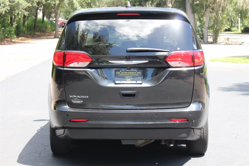 2022 Chrysler Voyager - $38,995