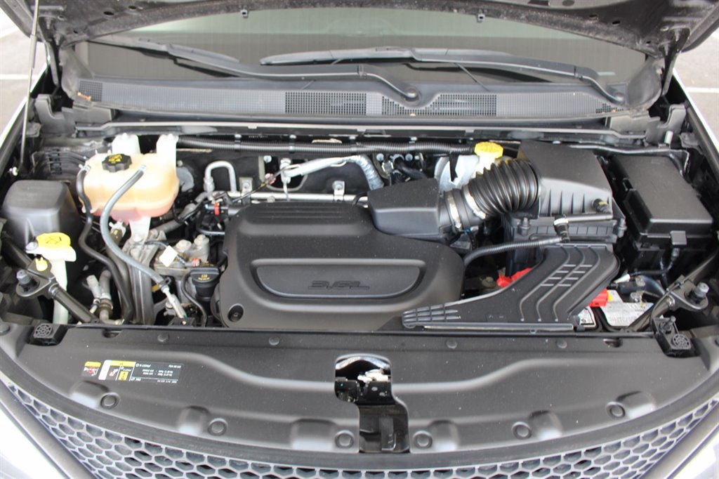 2022 Chrysler Voyager - $38,995