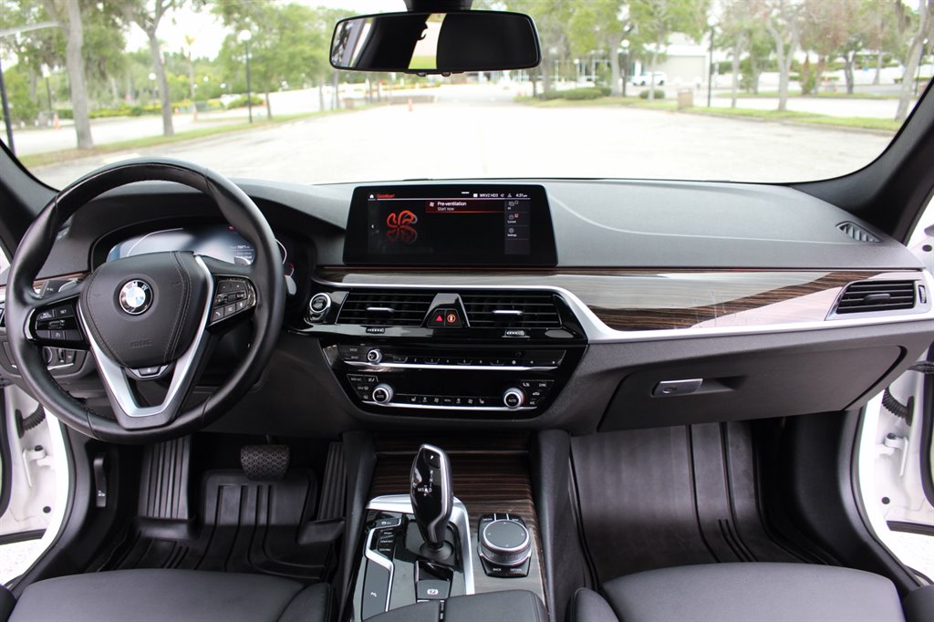 2020 BMW 5 Series - $21,995