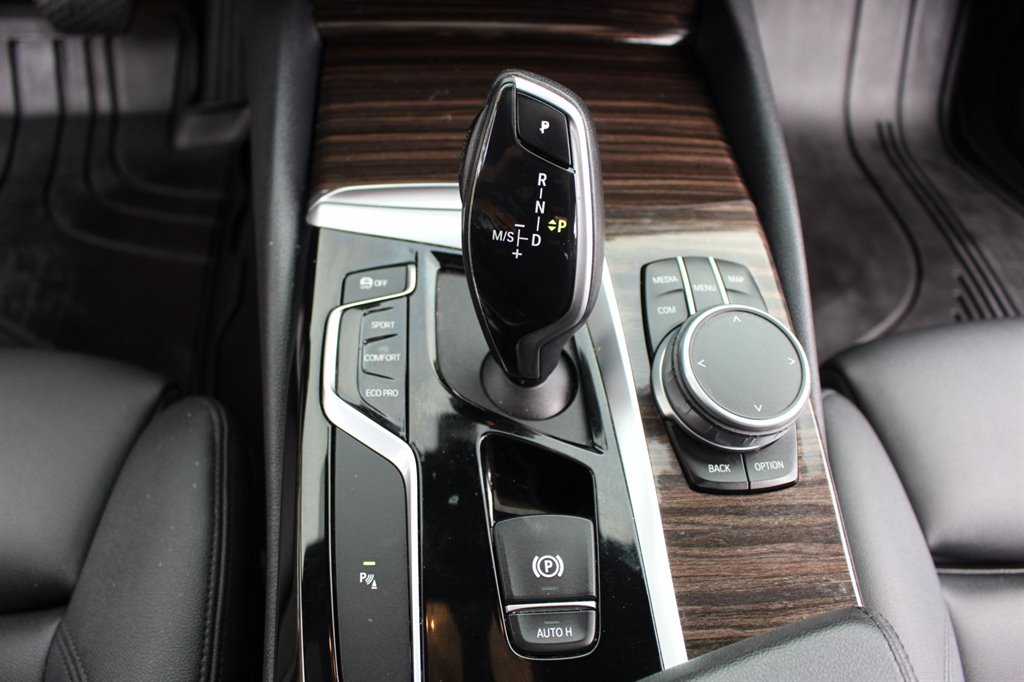 2020 BMW 5 Series - $21,995
