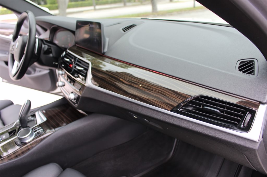 2020 BMW 5 Series - $21,995