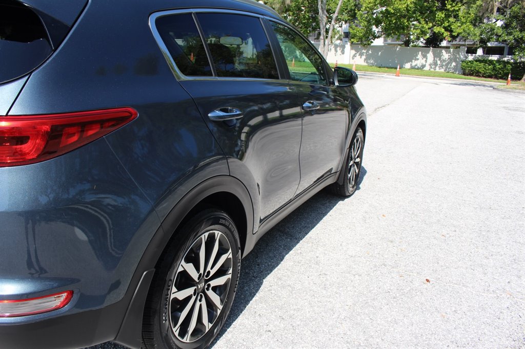 2017 Kia Sportage - $13,995