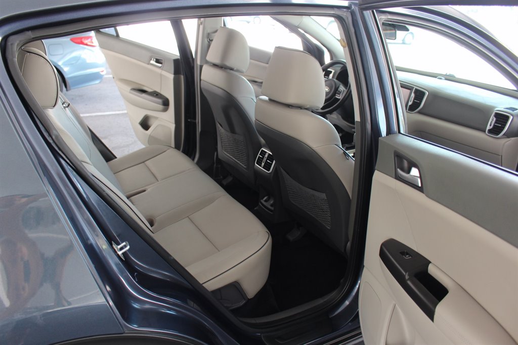 2017 Kia Sportage - $13,995