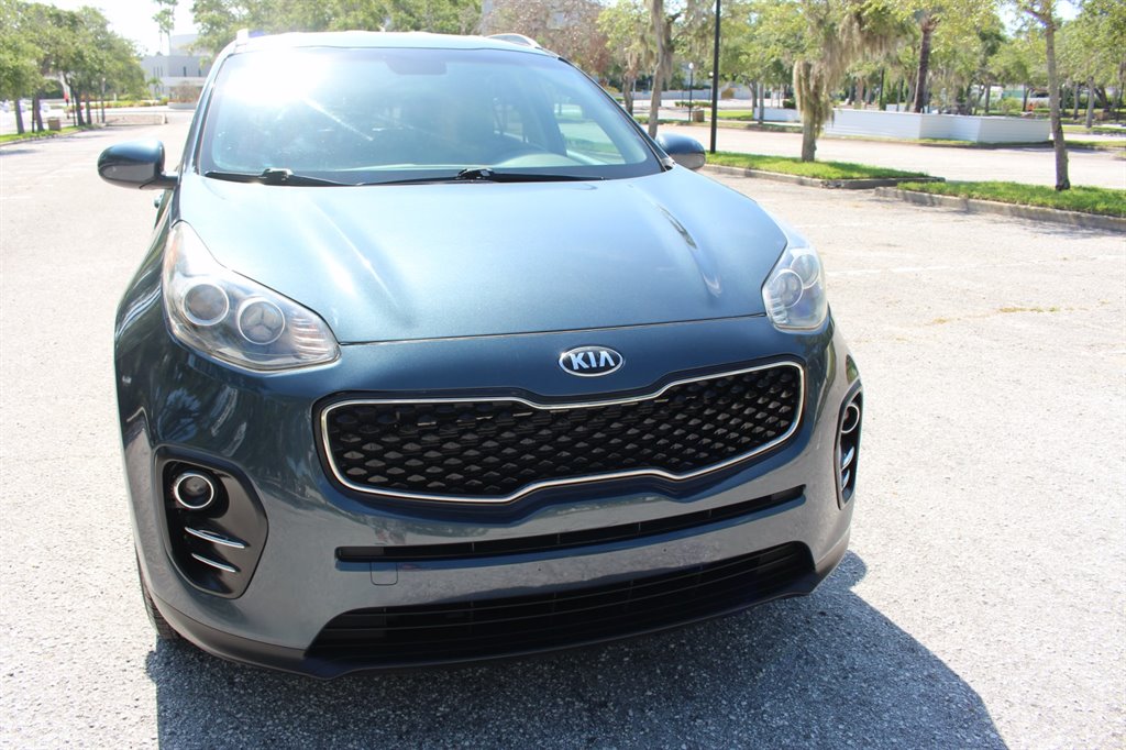 2017 Kia Sportage - $13,995