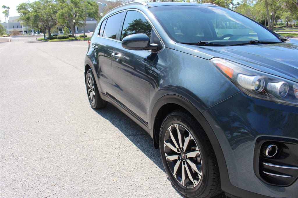 2017 Kia Sportage - $13,995