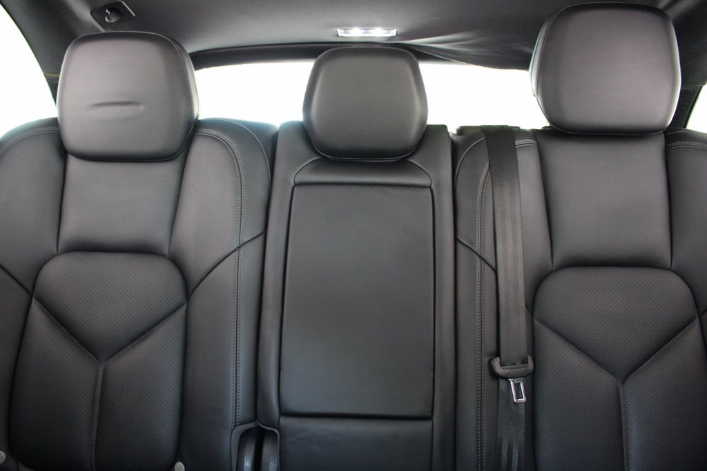 2016 Porsche Cayenne - $14,995