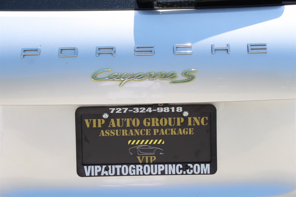 2016 Porsche Cayenne - $14,995