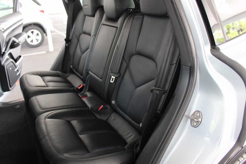 2016 Porsche Cayenne - $14,995