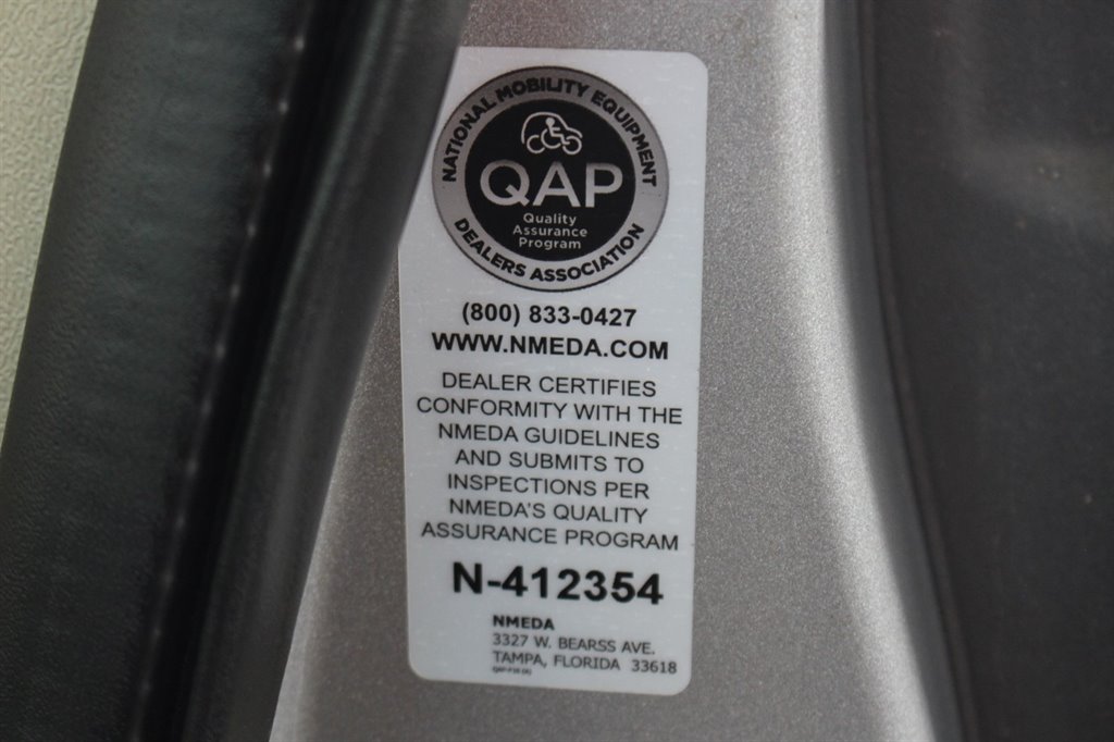 2015 Dodge Grand Caravan - $28,995