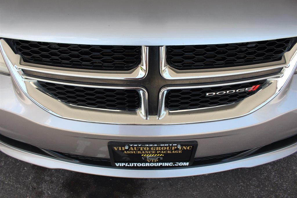 2015 Dodge Grand Caravan - $28,995