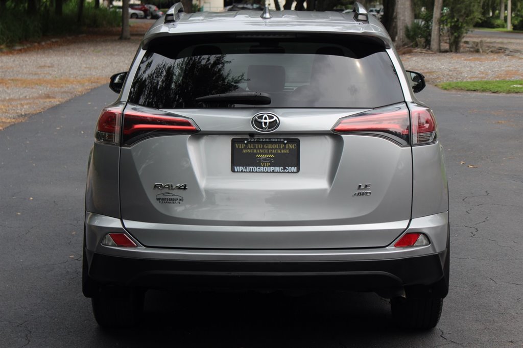 2018 Toyota RAV4 - $17,995
