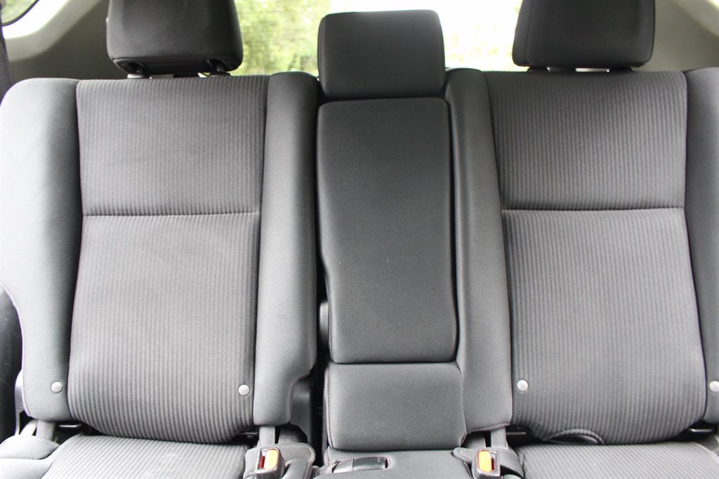 2018 Toyota RAV4 - $17,995