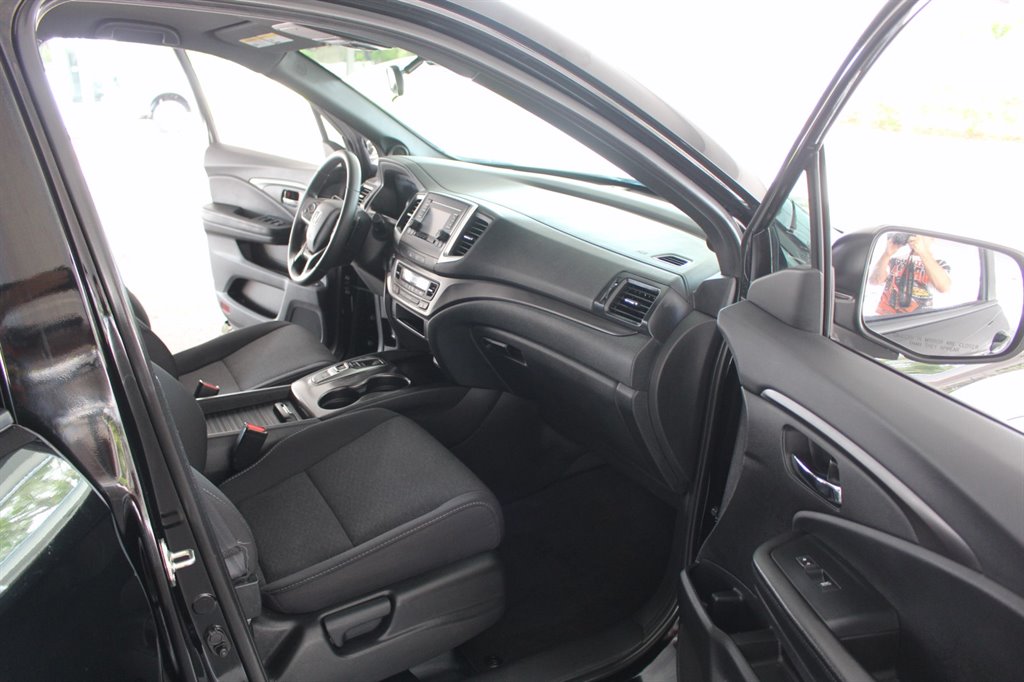 2020 Honda Passport - $22,995