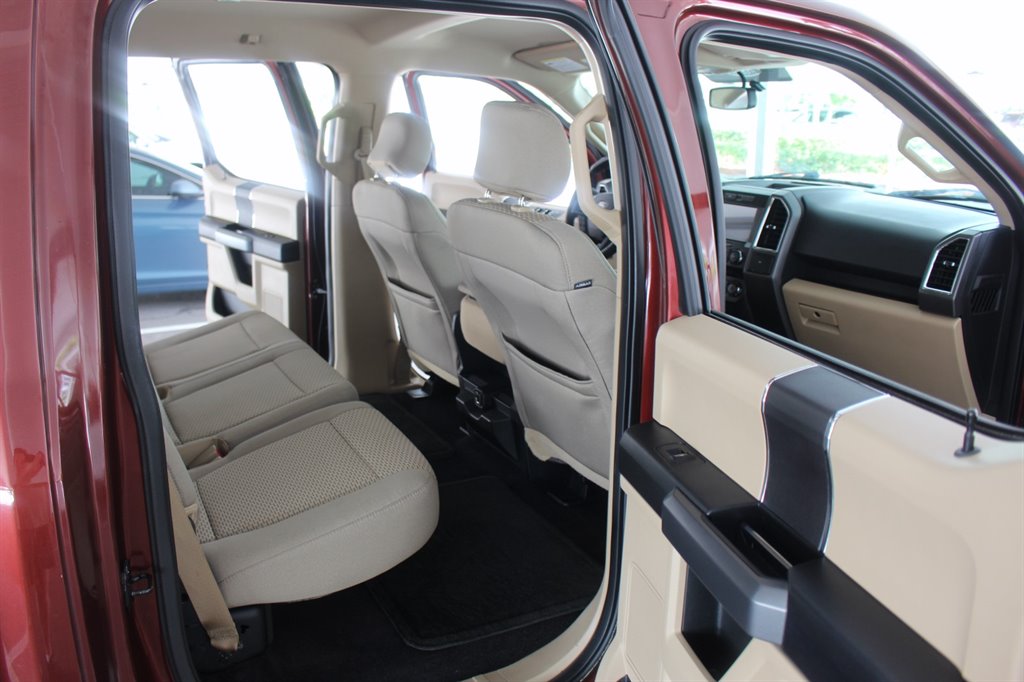 2016 Ford F-150 - $21,995
