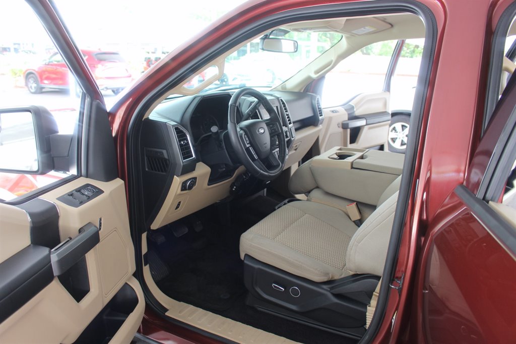 2016 Ford F-150 - $21,995