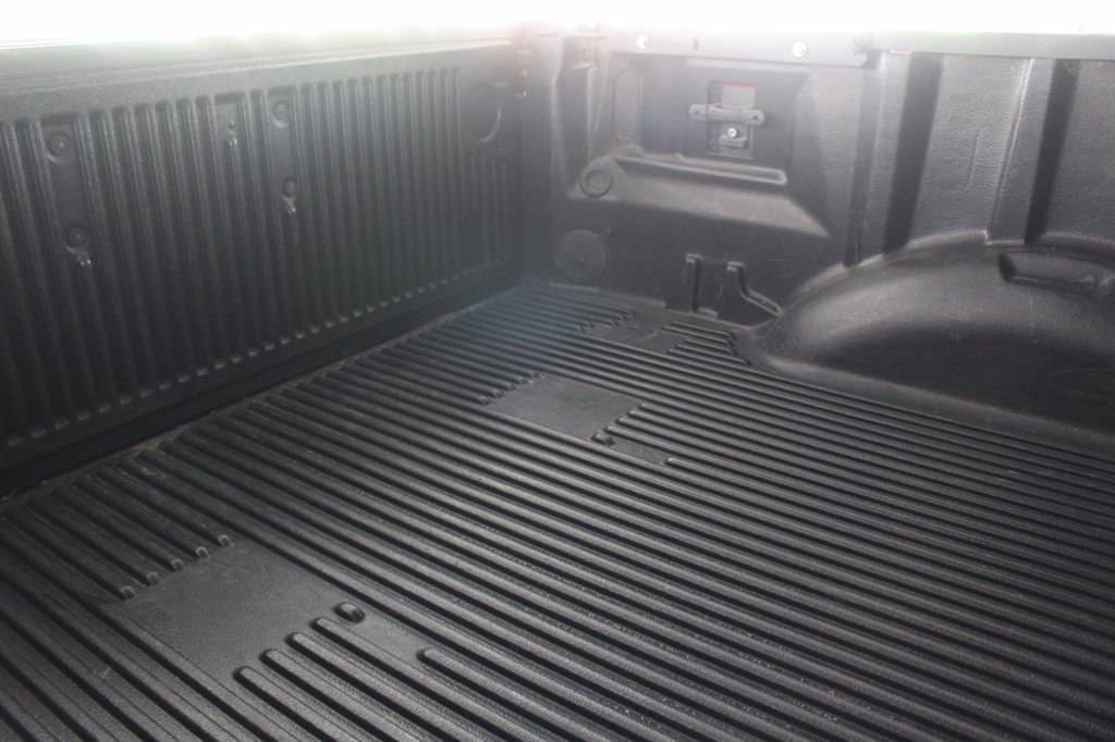 2016 Ford F-150 - $21,995