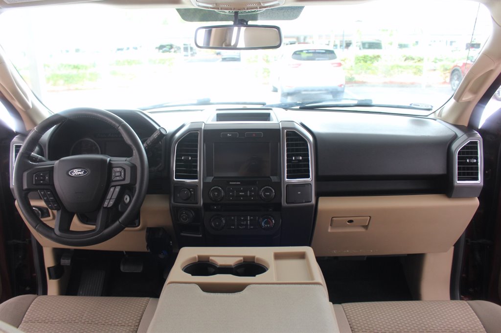 2016 Ford F-150 - $21,995