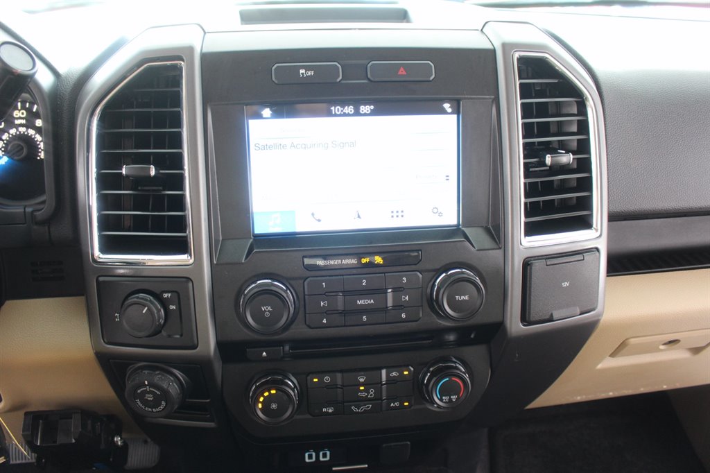 2016 Ford F-150 - $21,995
