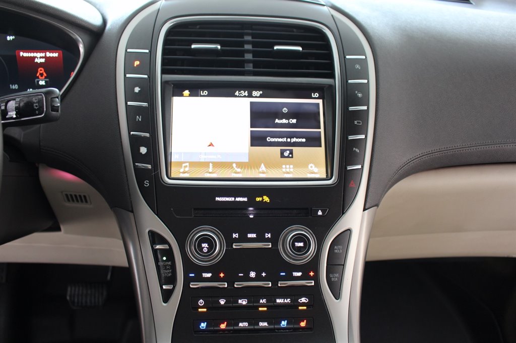 2019 Lincoln Nautilus - $15,995