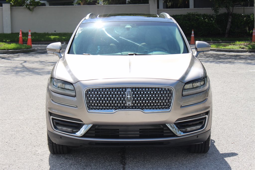 2019 Lincoln Nautilus - $15,995