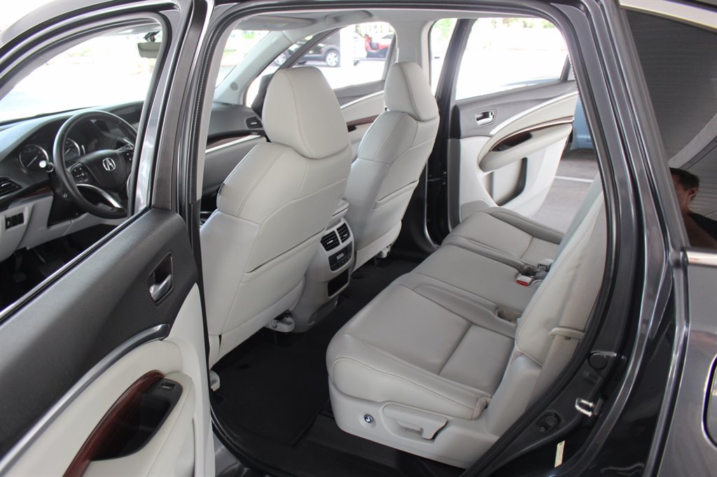 2016 Acura MDX - $15,995