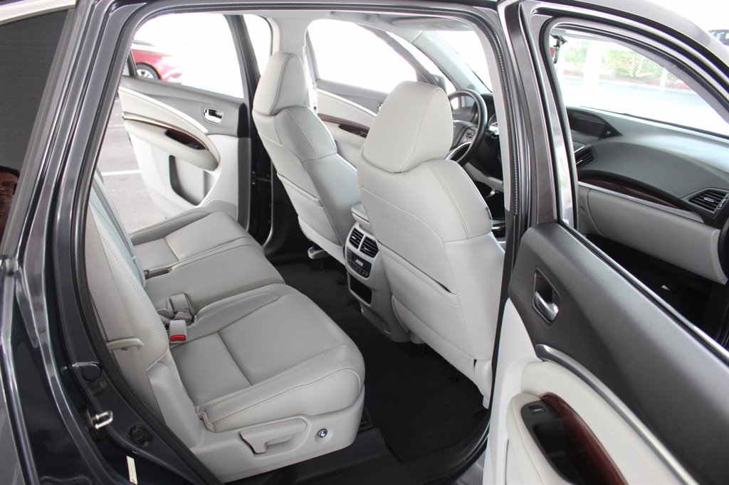 2016 Acura MDX - $15,995