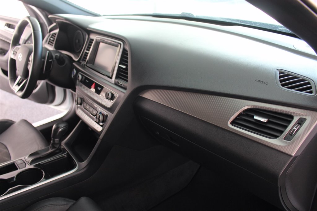 2018 Hyundai Sonata - $10,995