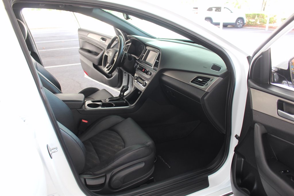 2018 Hyundai Sonata - $10,995