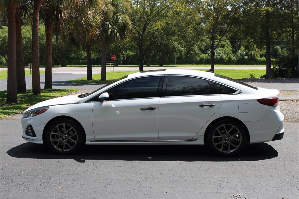 2018 Hyundai Sonata - $10,995