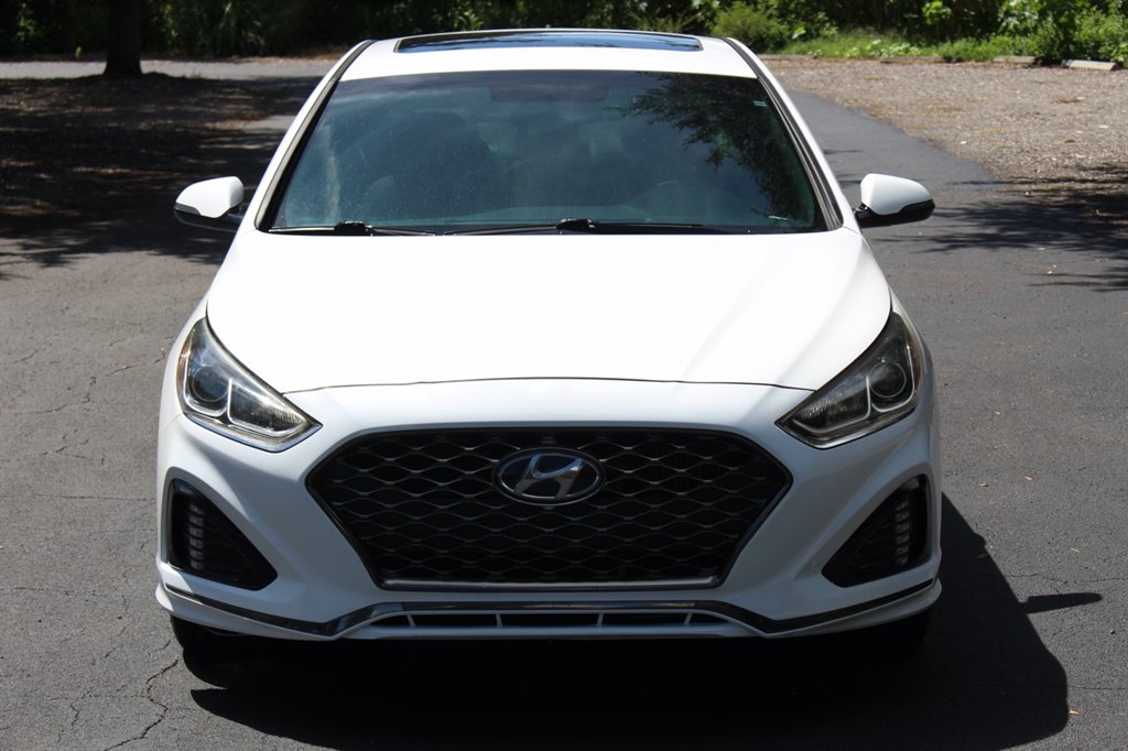 2018 Hyundai Sonata - $10,995