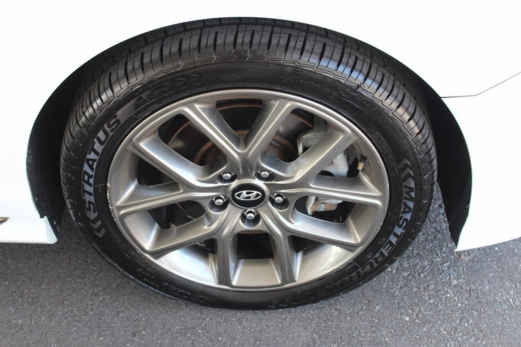2018 Hyundai Sonata - $10,995