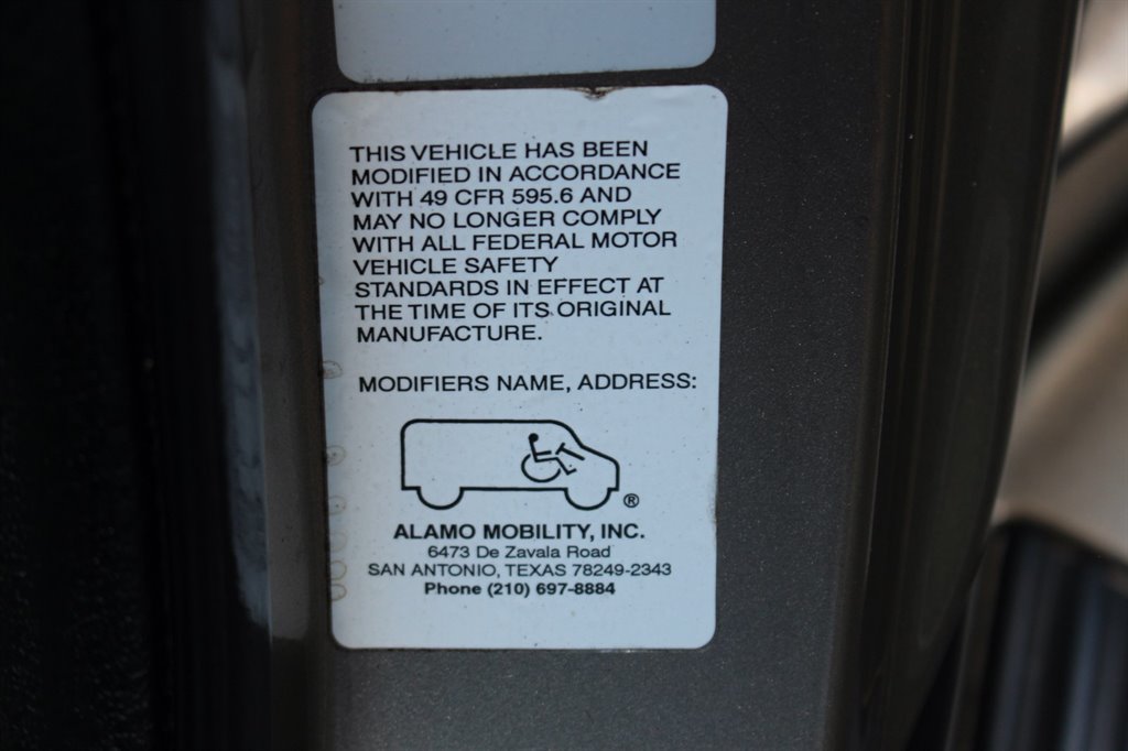 2011 Honda Odyssey - $21,995
