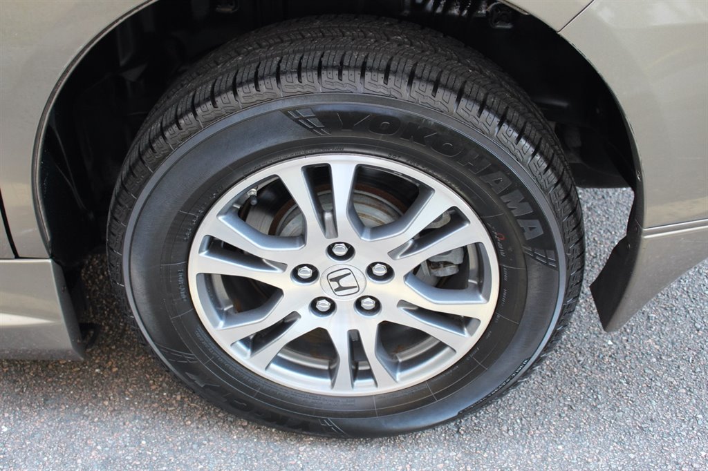 2011 Honda Odyssey - $21,995