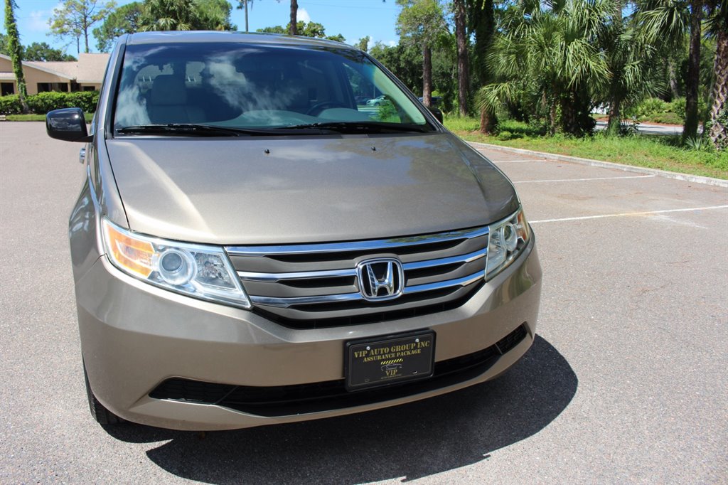 2011 Honda Odyssey - $21,995