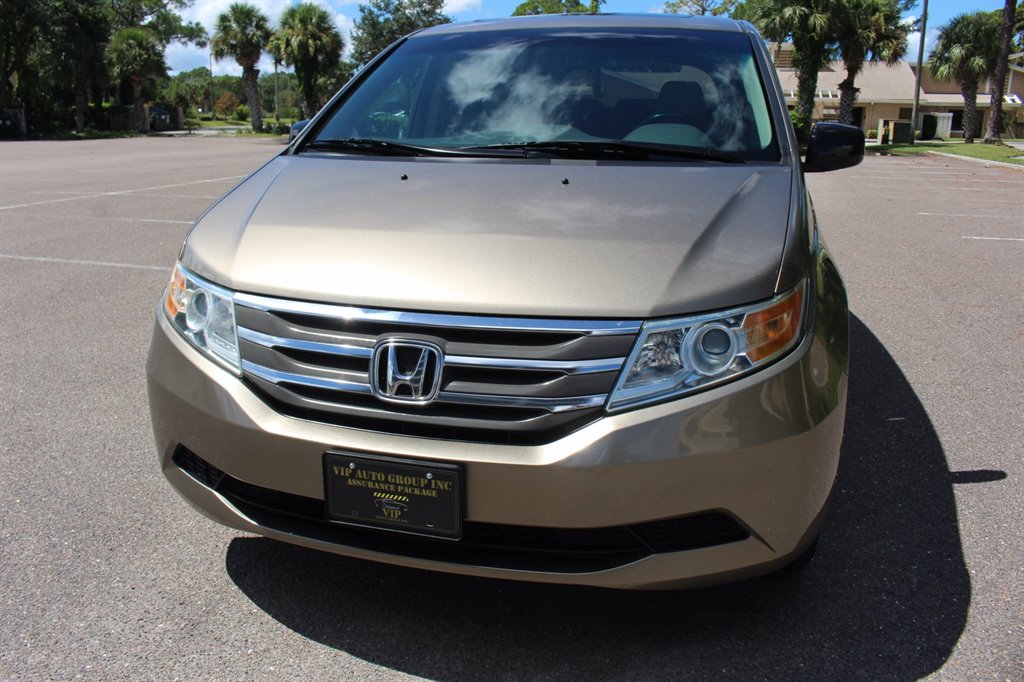 2011 Honda Odyssey - $21,995