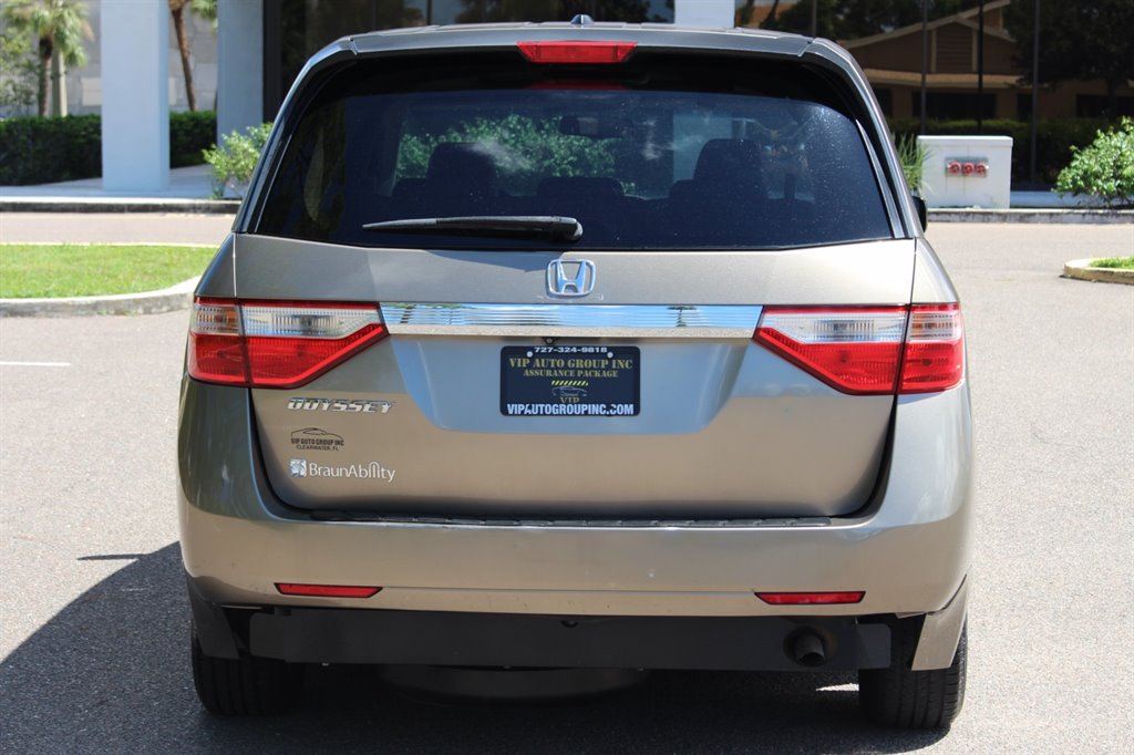 2011 Honda Odyssey - $21,995