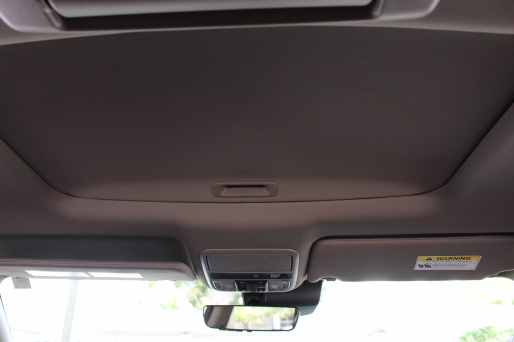 2019 Honda Pilot - $18,995