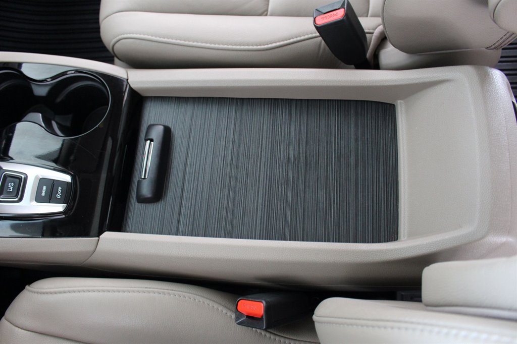 2019 Honda Pilot - $18,995