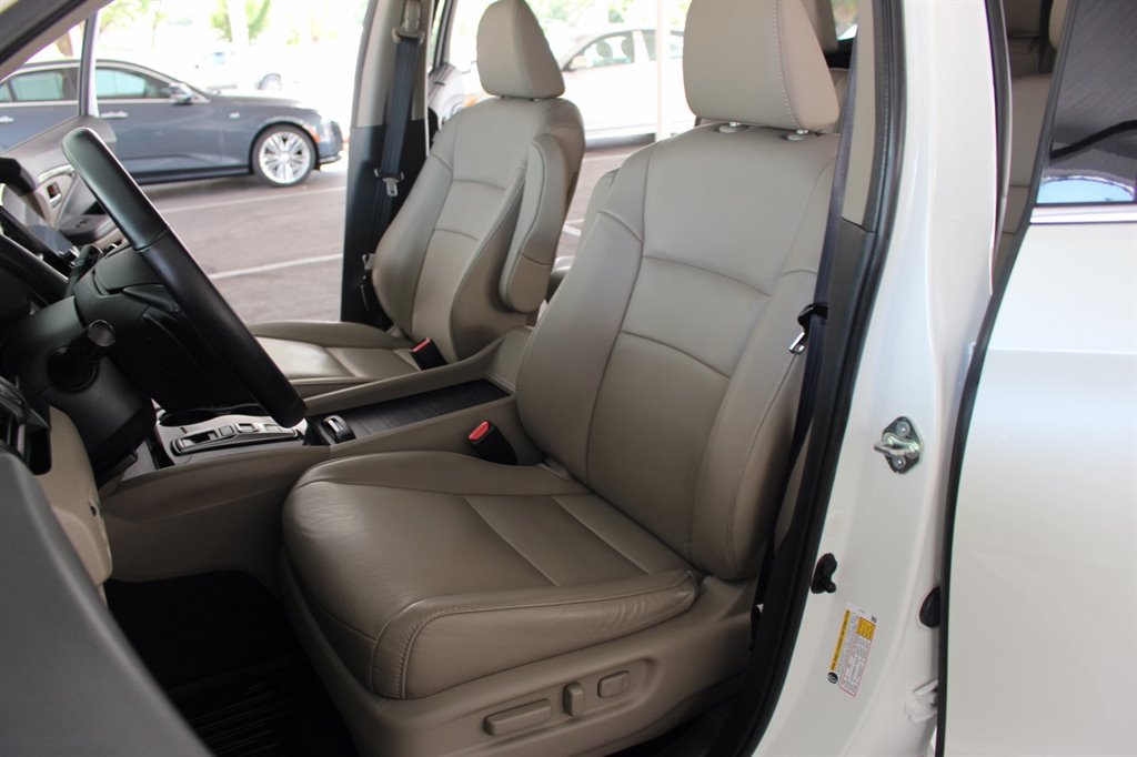 2019 Honda Pilot - $18,995