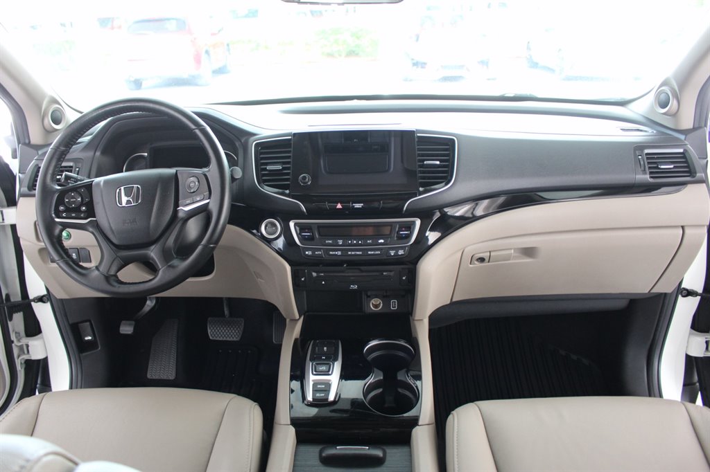 2019 Honda Pilot - $18,995