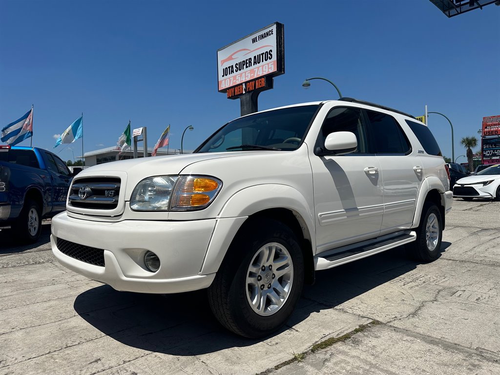 The 2004 Toyota Sequoia Limited photos