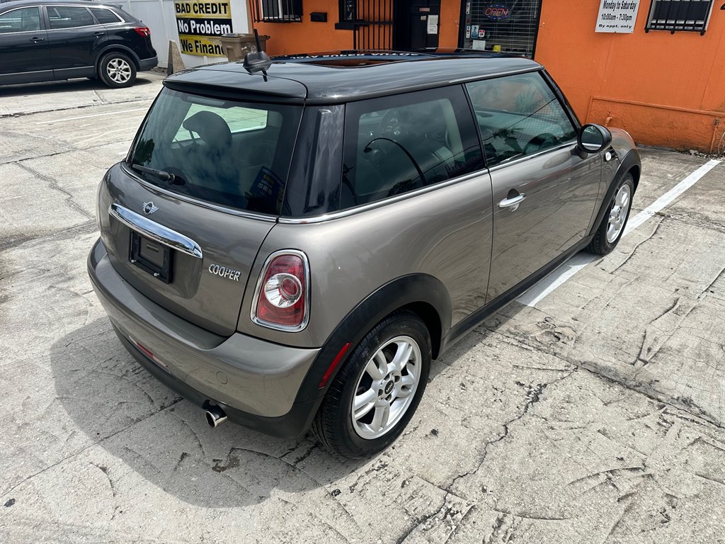 2013 MINI Cooper photo