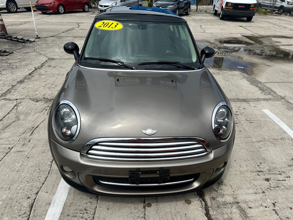 2013 MINI Cooper photo