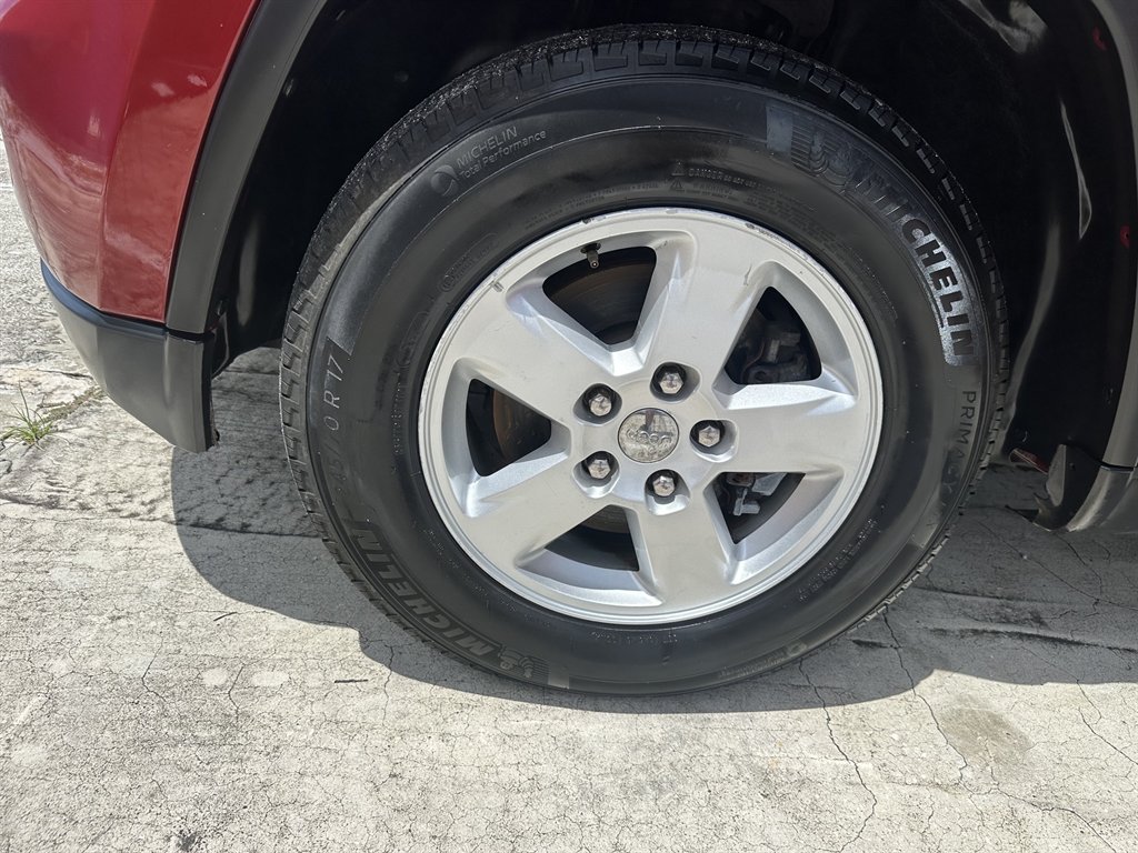 2011 Jeep Cherokee - $5,995